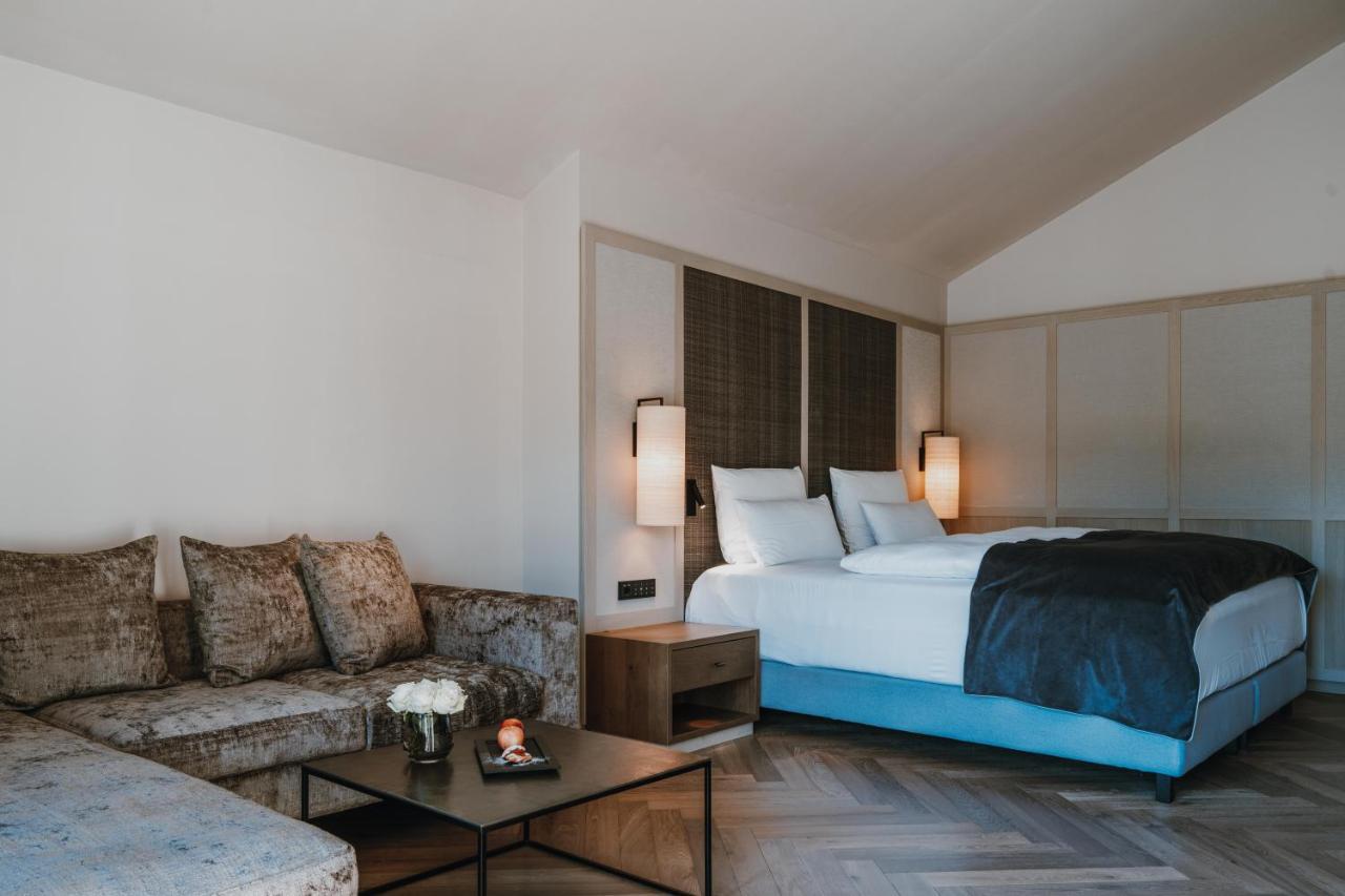 Parkhotel Egerner Hoefe Rotta Buitenkant foto