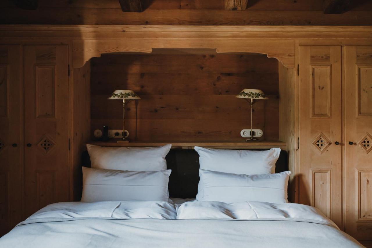 Parkhotel Egerner Hoefe Rotta Buitenkant foto